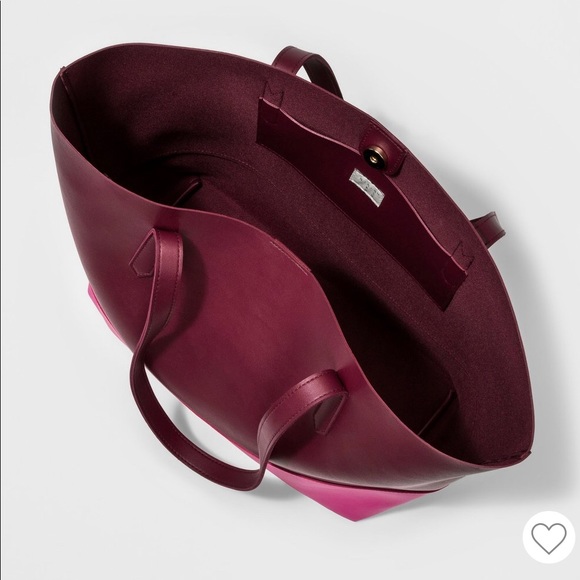 Handbags - Picture 5 of 14